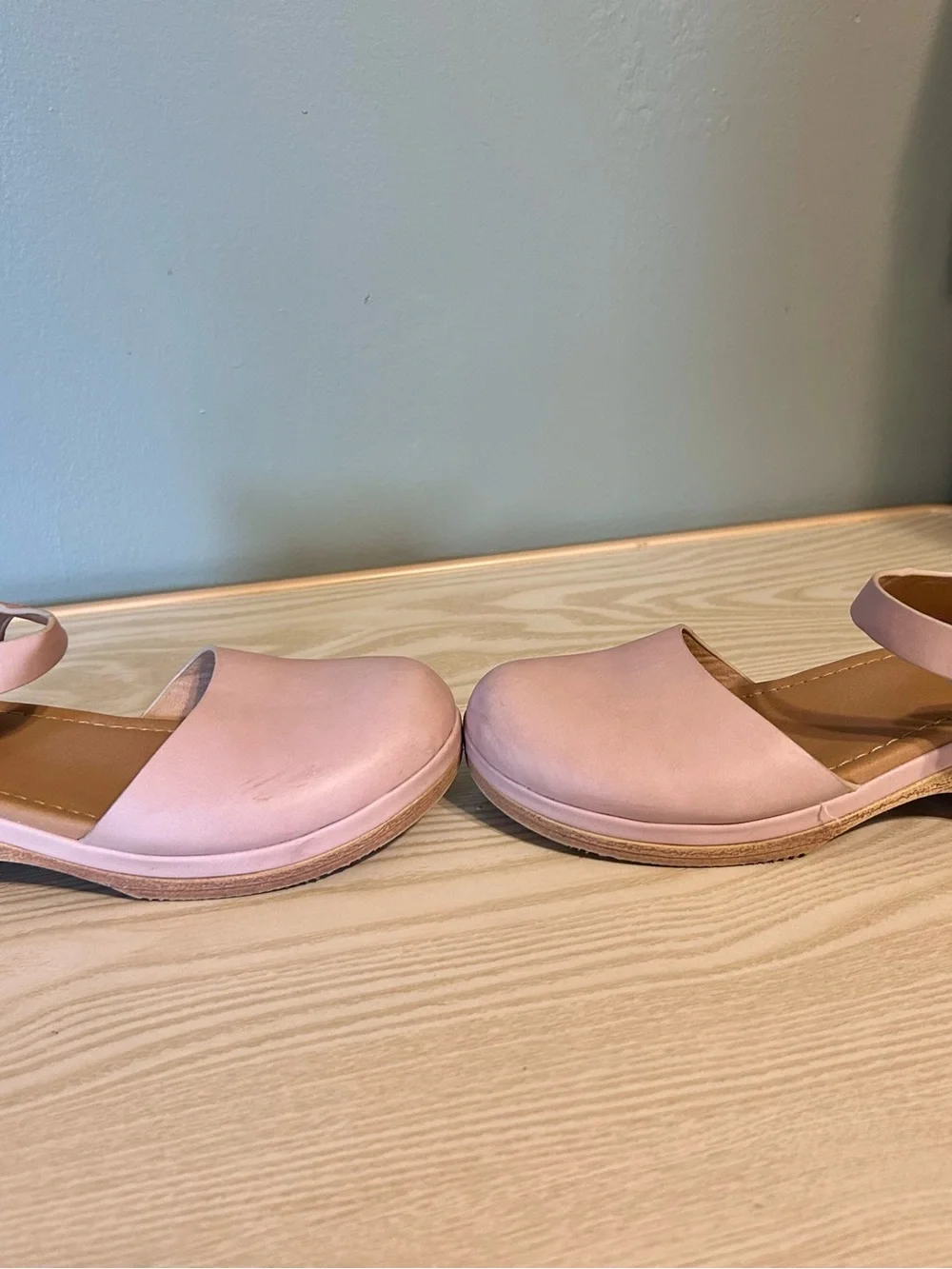 Girls Size 2 Wedges
